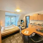 Blumenvilla Staytopus - Heidepark, Kartbahn, Sauna, Parken Konukevi 3*