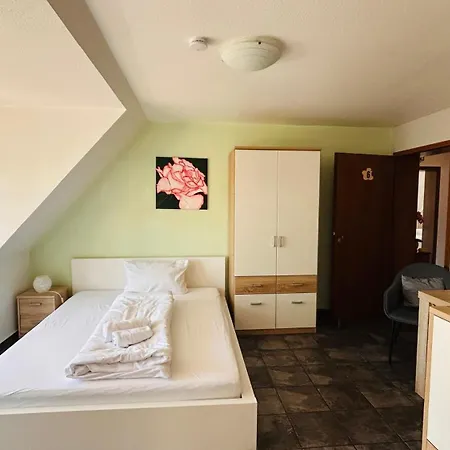 Гостевой дом Staytopus - Heidepark, Kartbahn, Sauna Ink, Garden, Bbq 3*